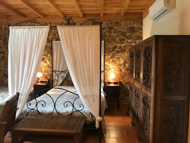 Apartamentos El Jardin Del Poeta Guijo de Granadilla 客房 照片
