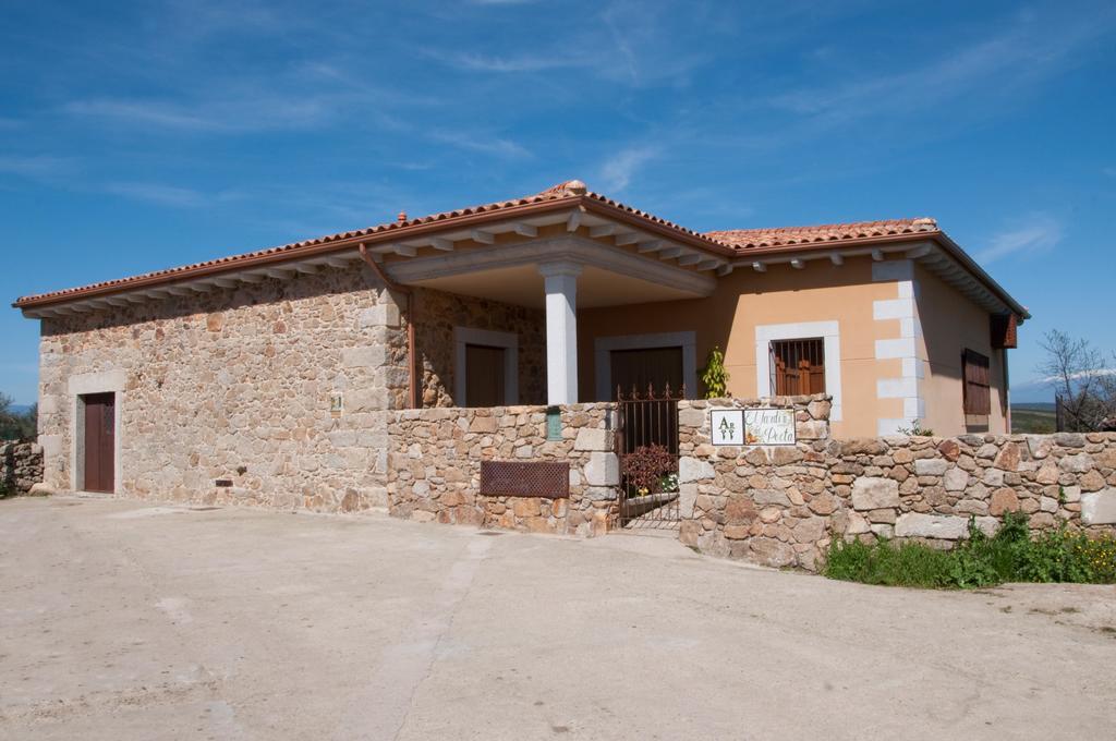 Apartamentos El Jardin Del Poeta Guijo de Granadilla 外观 照片