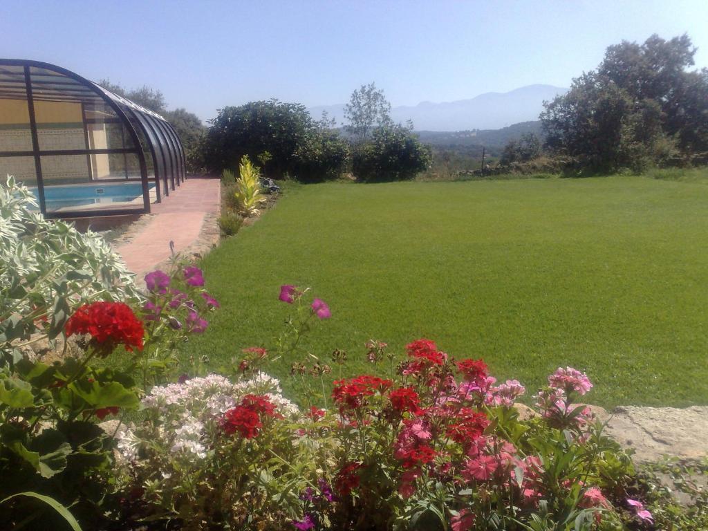 Apartamentos El Jardin Del Poeta Guijo de Granadilla 客房 照片